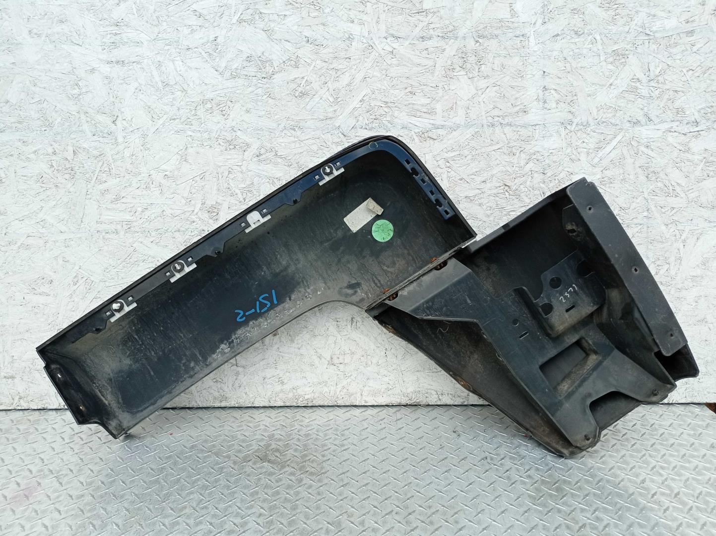 Накладка заднего крыла правого