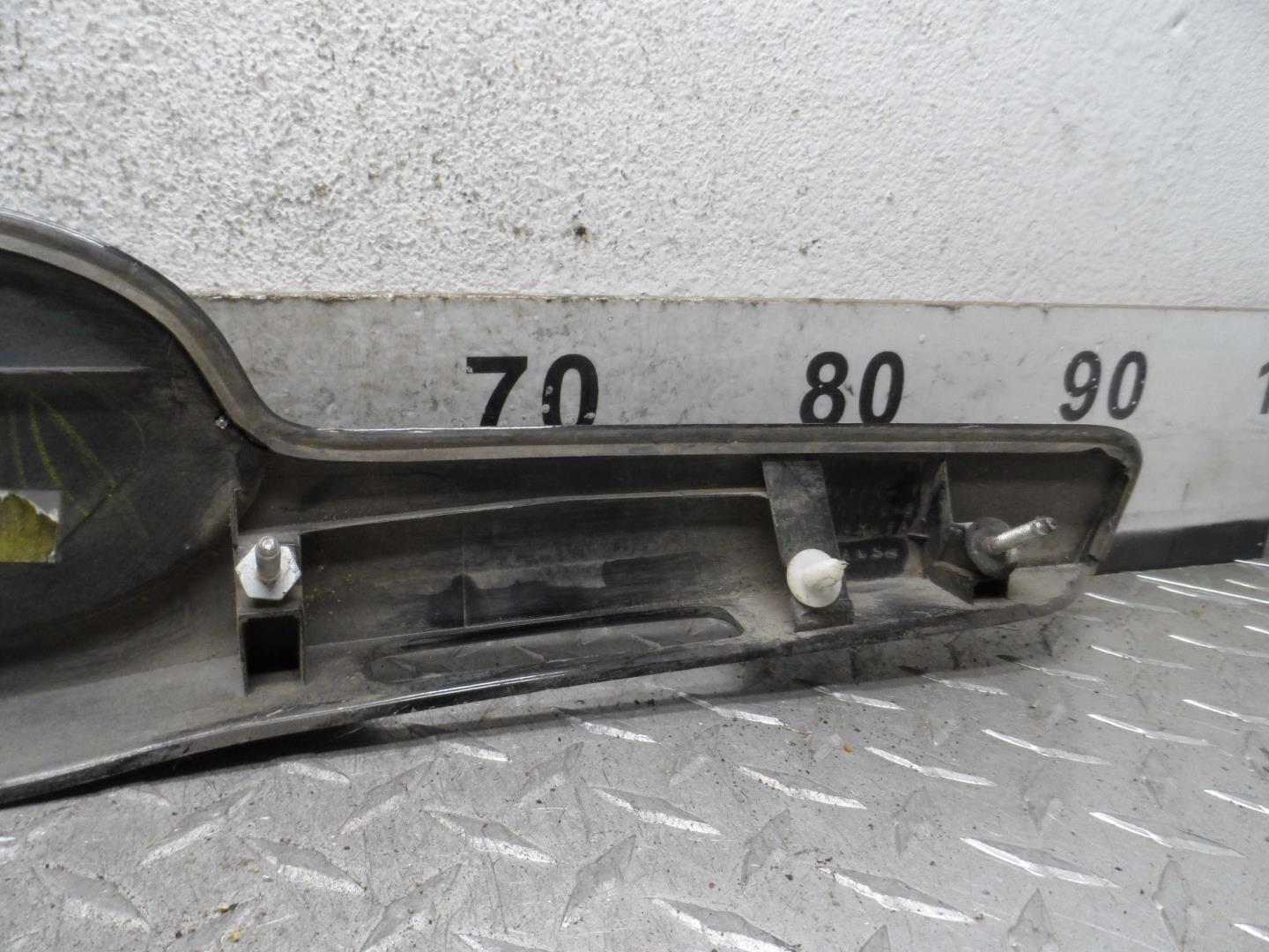 Фонарь подсветки номера