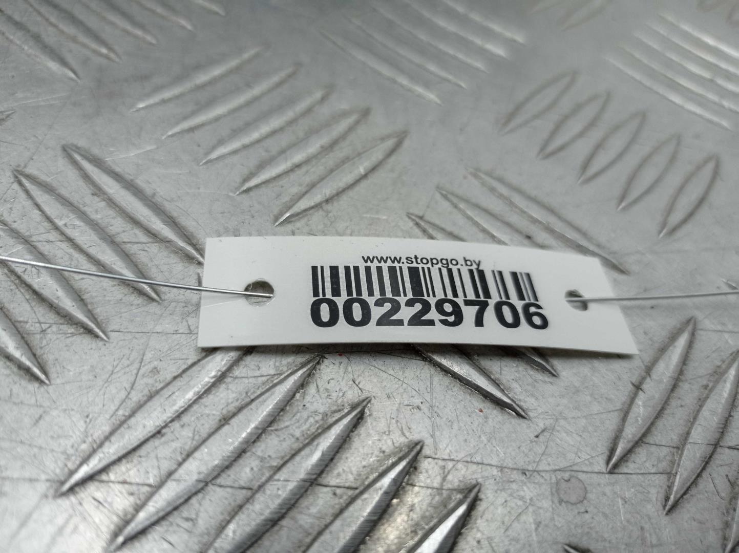 Ручка двери передней наружная левая