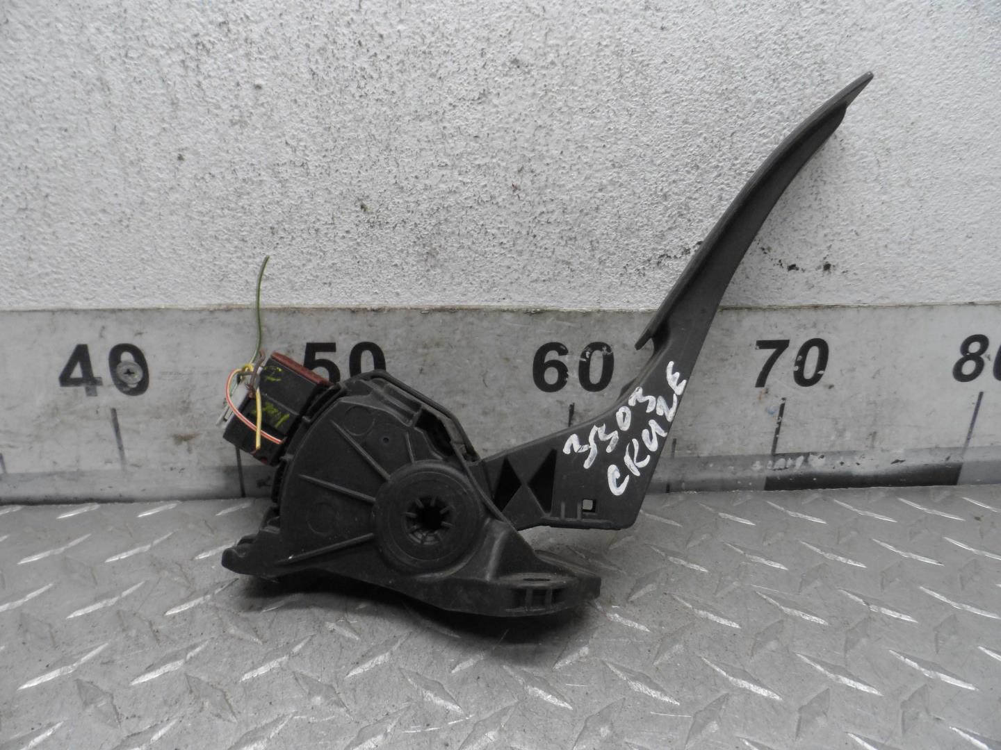 Педаль газа