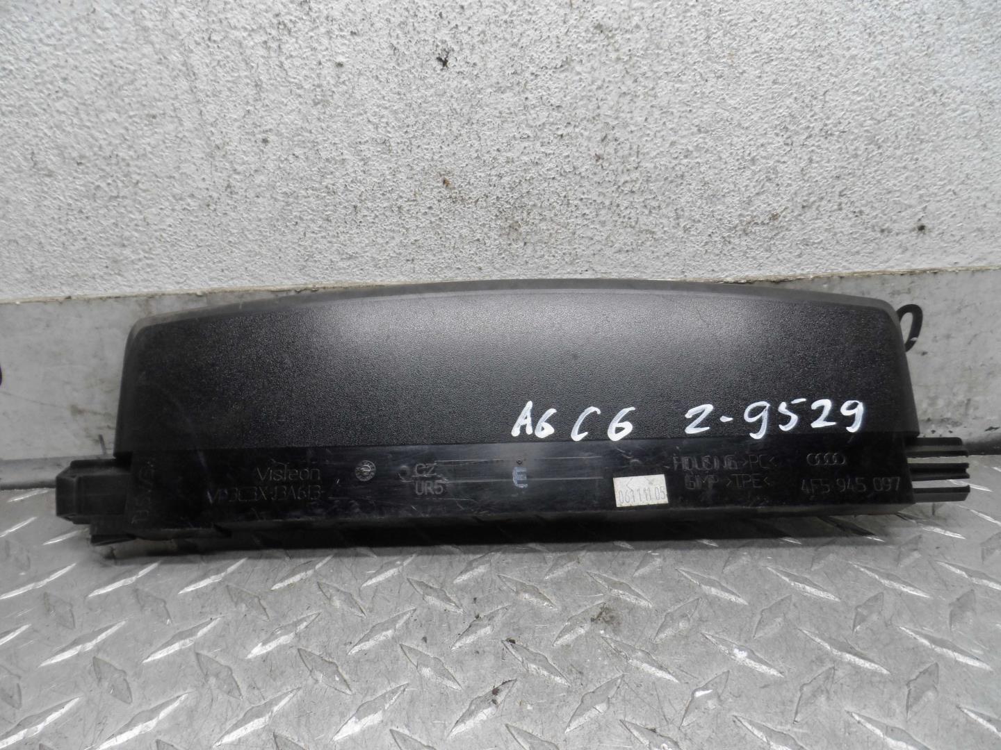 Фонарь задний (стоп сигнал)