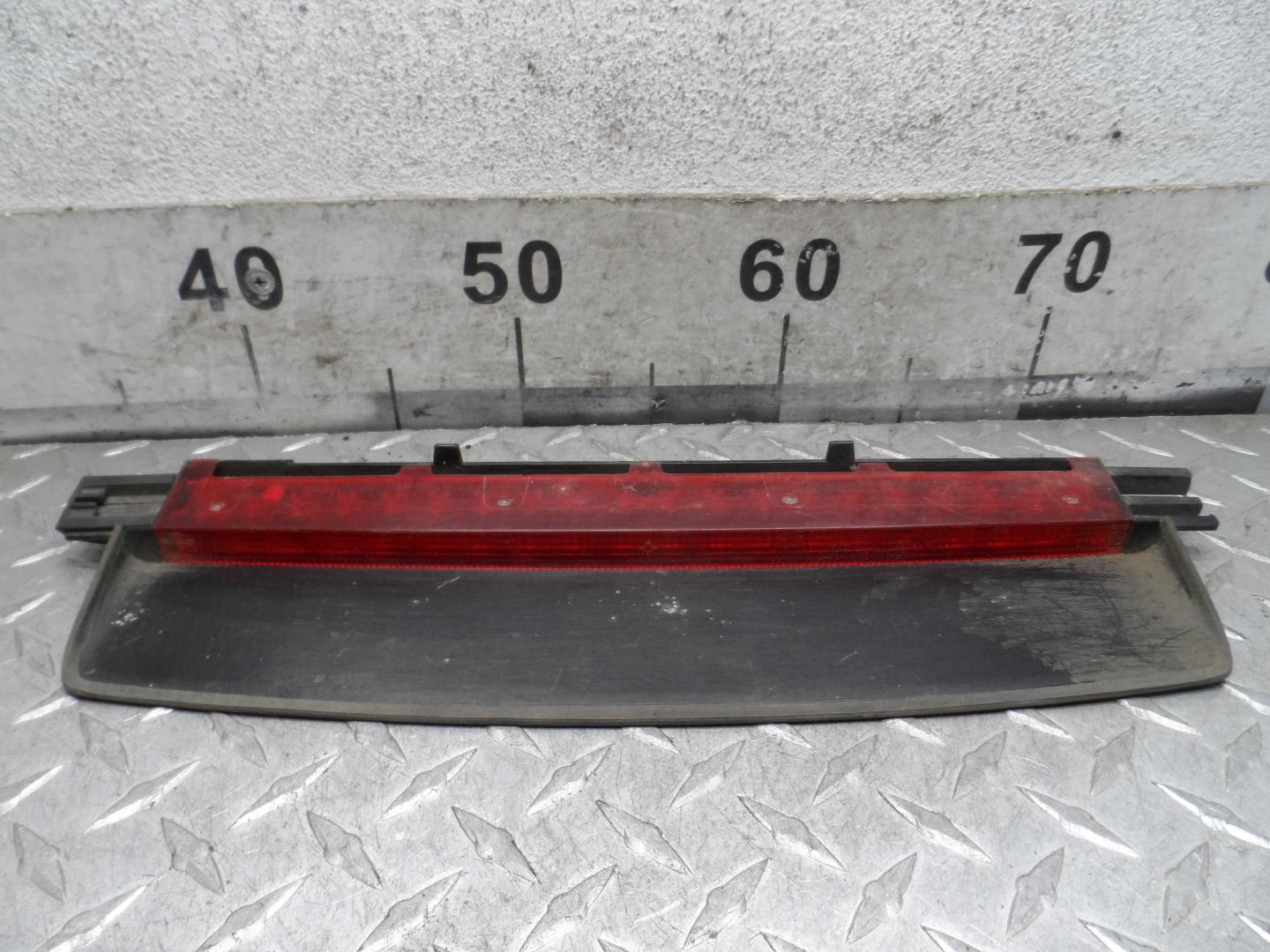 Фонарь задний (стоп сигнал)