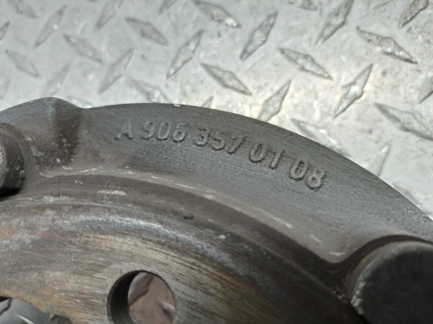 Фланец заднего редуктора