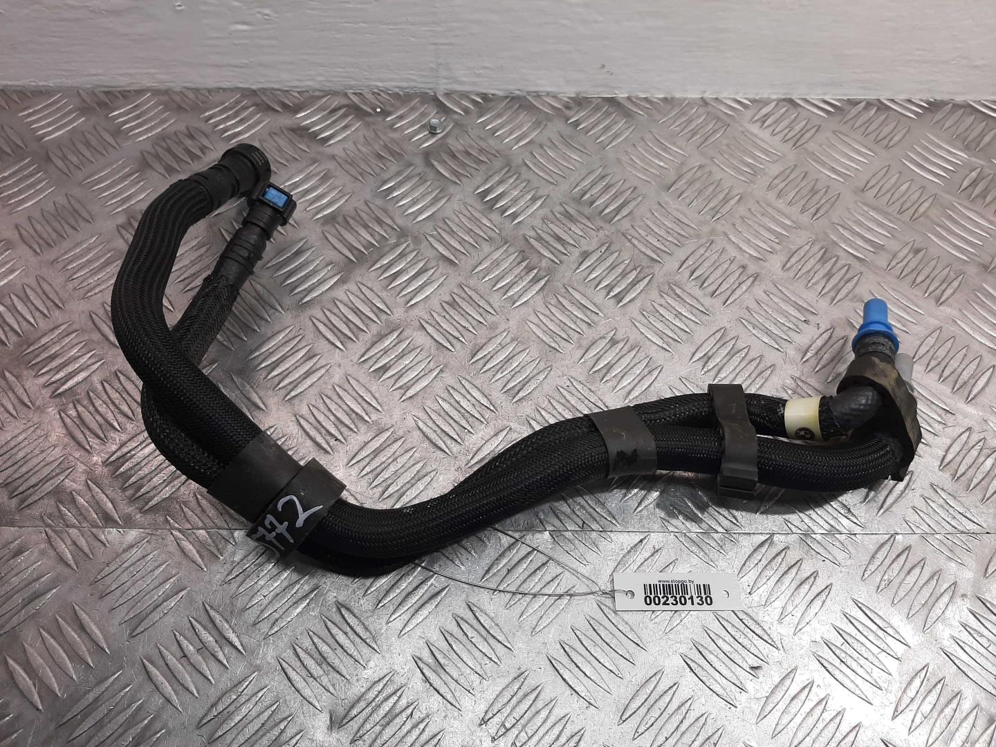 Трубка топливная