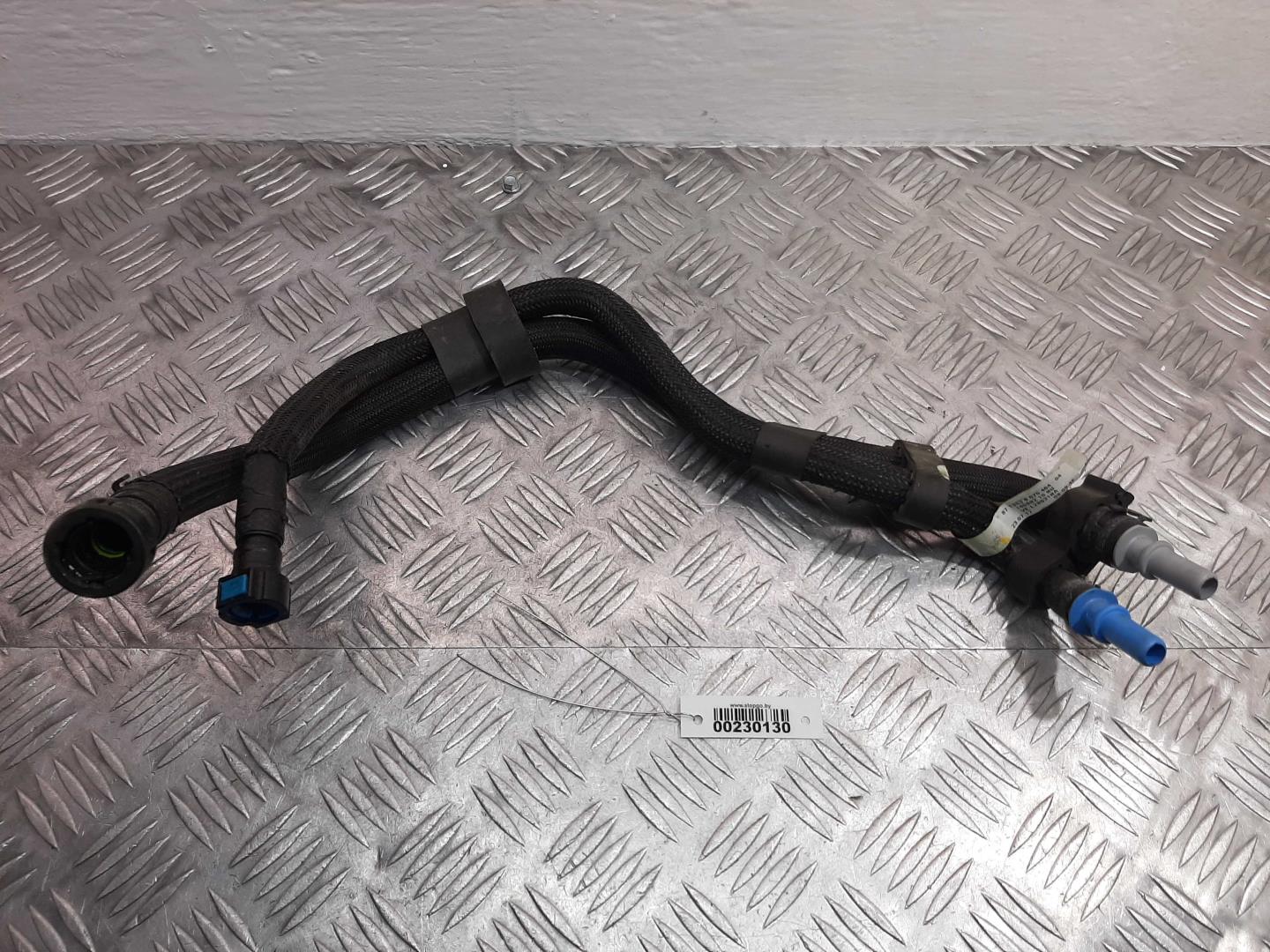 Трубка топливная