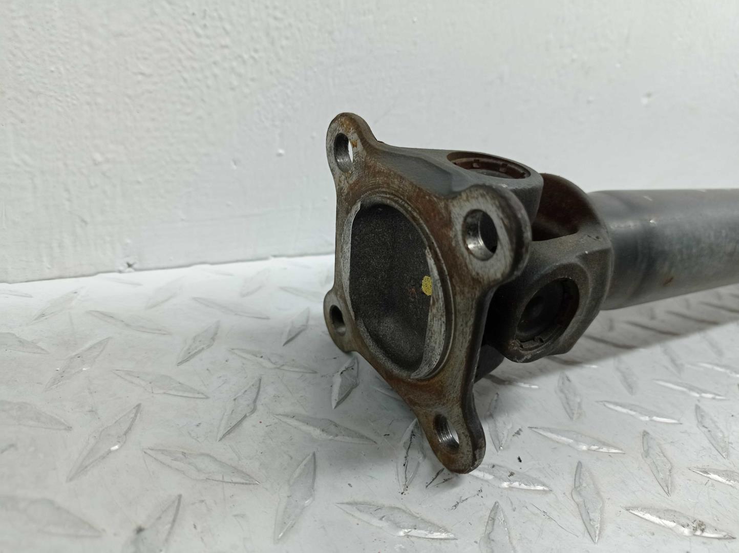 Вал карданный передний