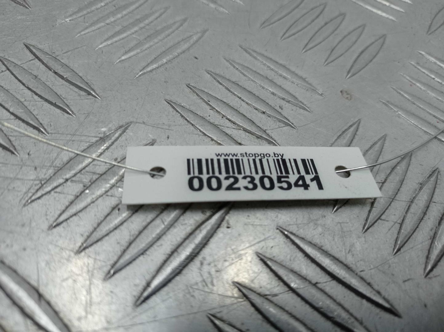 Фонарь задний наружный правый