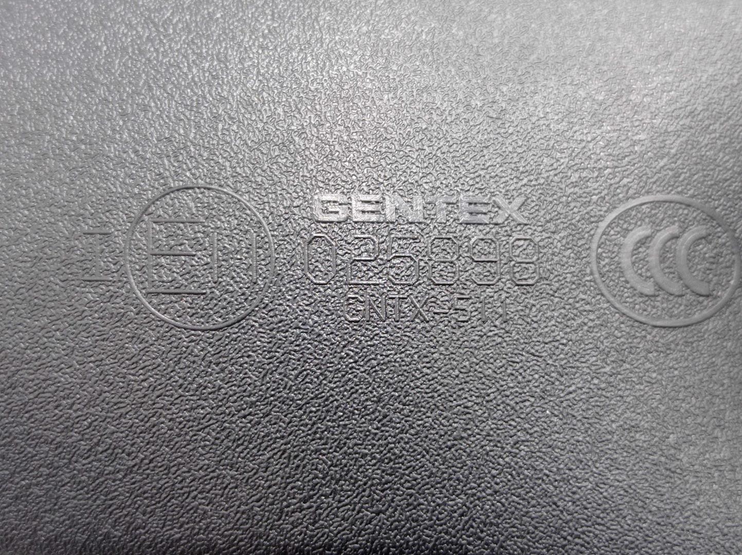 Зеркало заднего вида