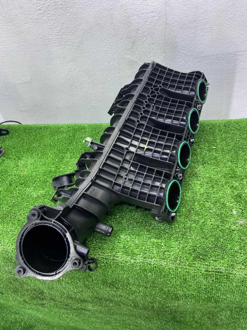 Коллектор впускной