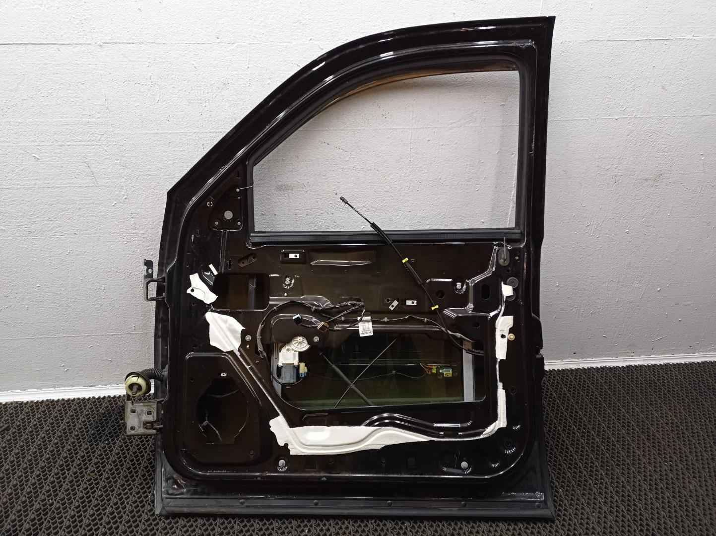 Стеклоподъемник электр. передний правый