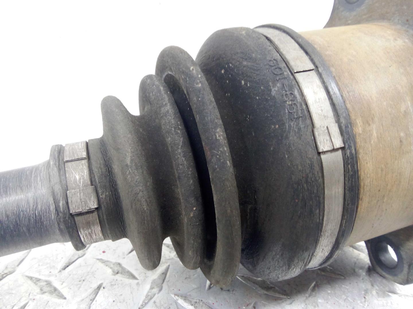 Полуось задняя левая