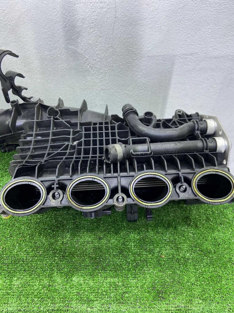 Коллектор впускной