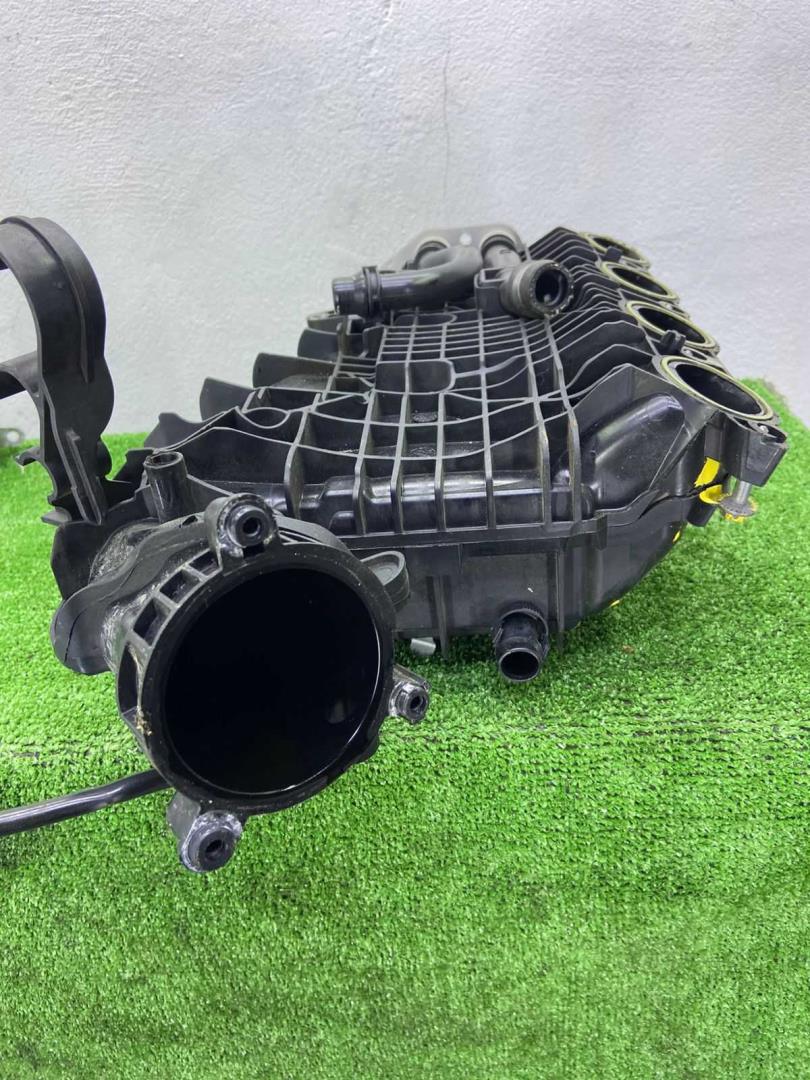 Коллектор впускной