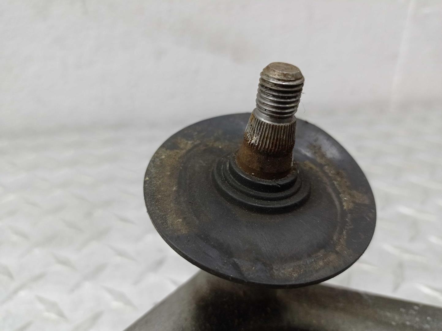 Трапеция стеклоочистителей