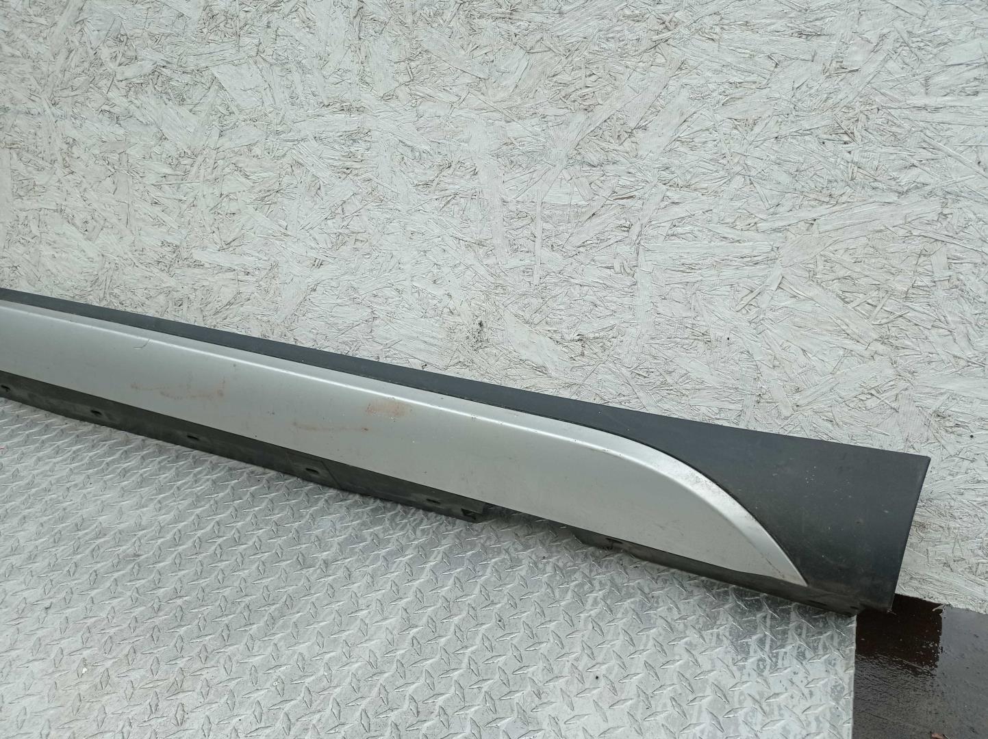 Накладка на порог (наружная)