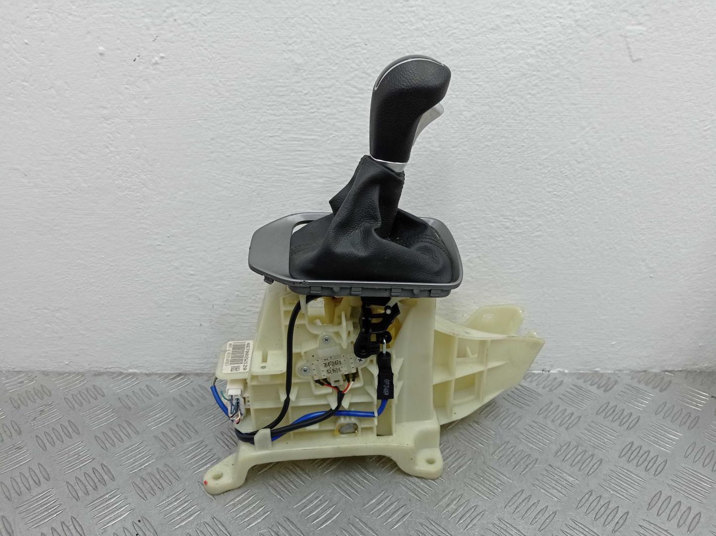 Кулиса МКПП / АКПП