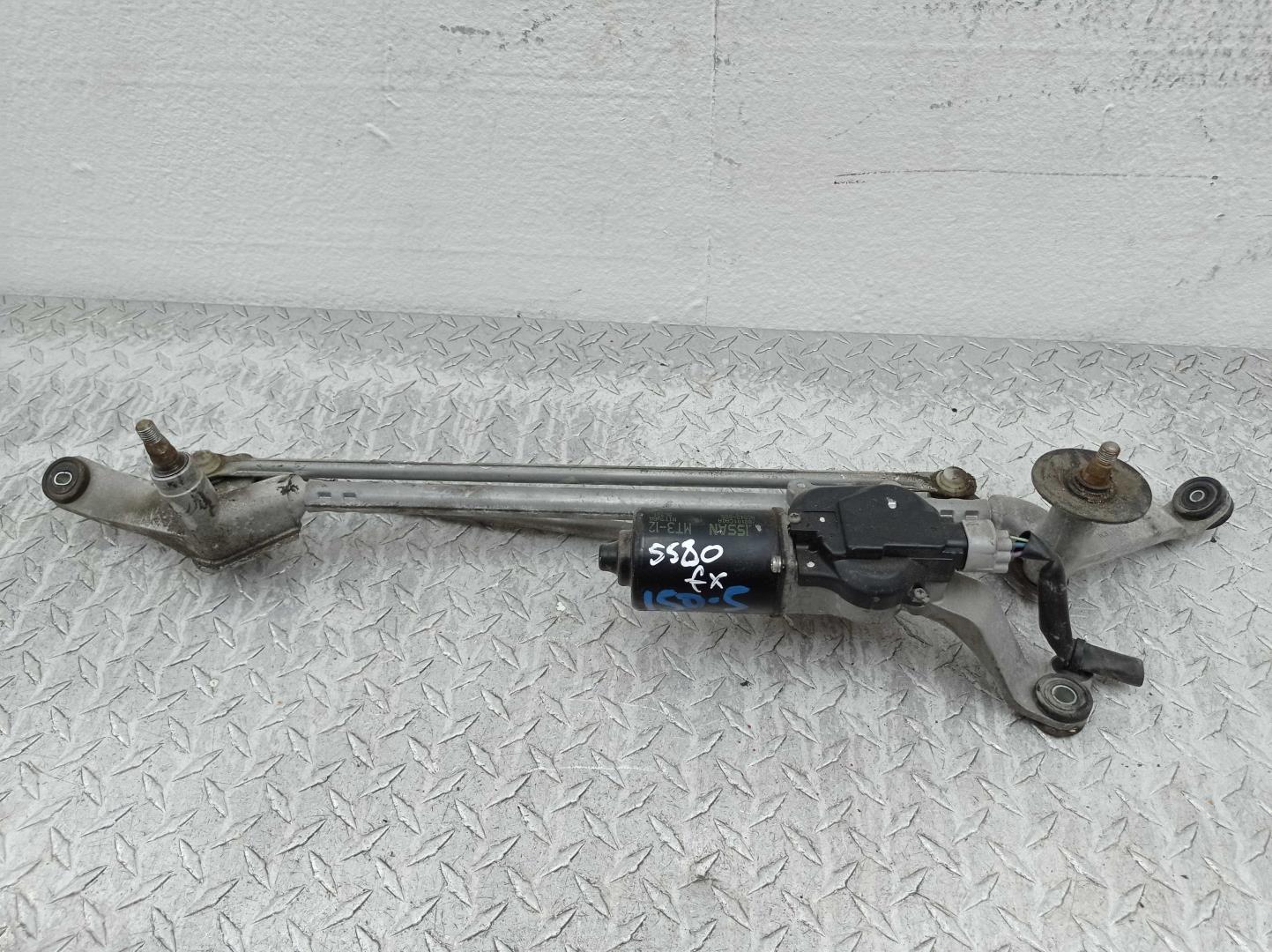 Трапеция стеклоочистителей