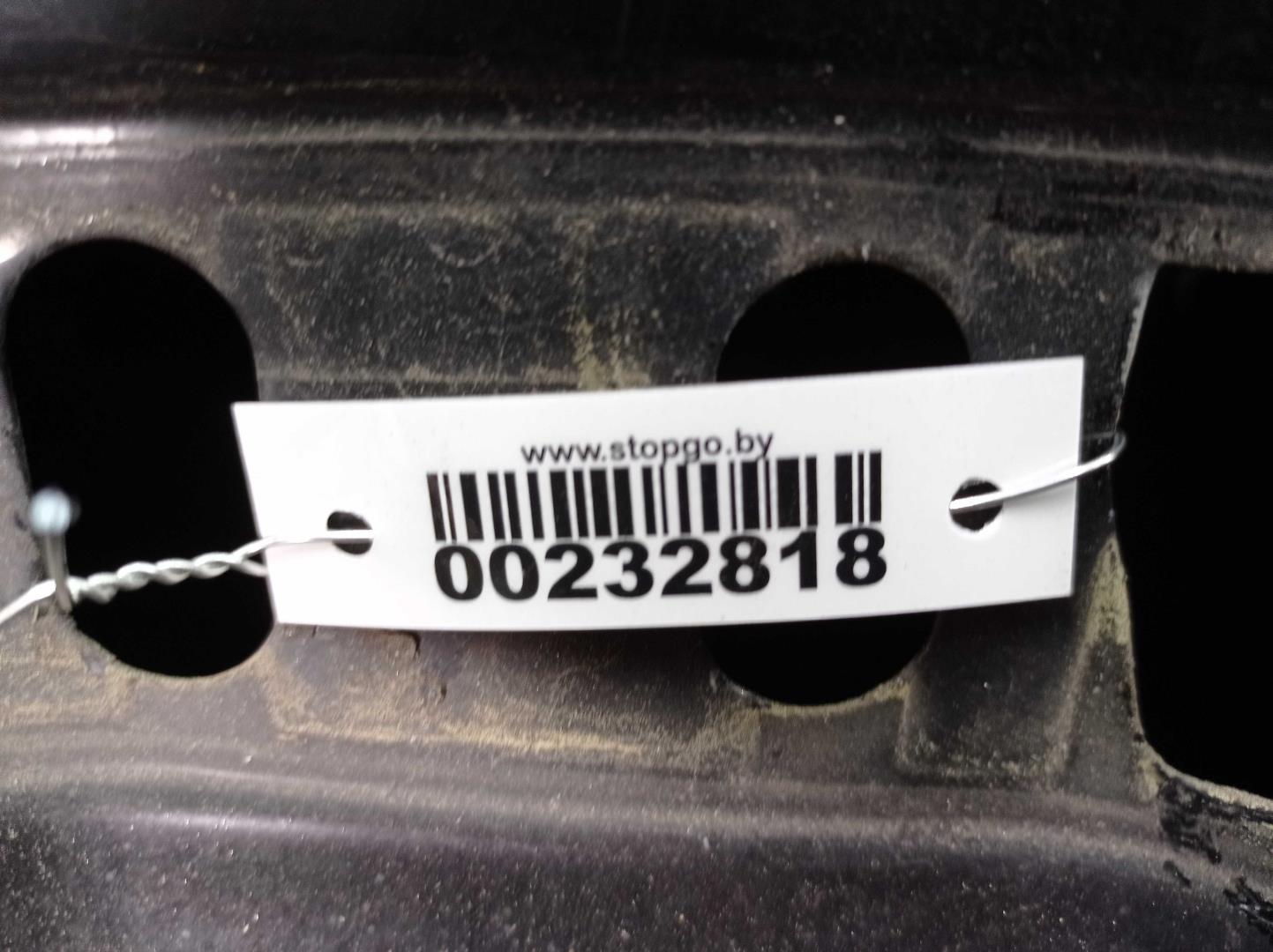 Петля двери