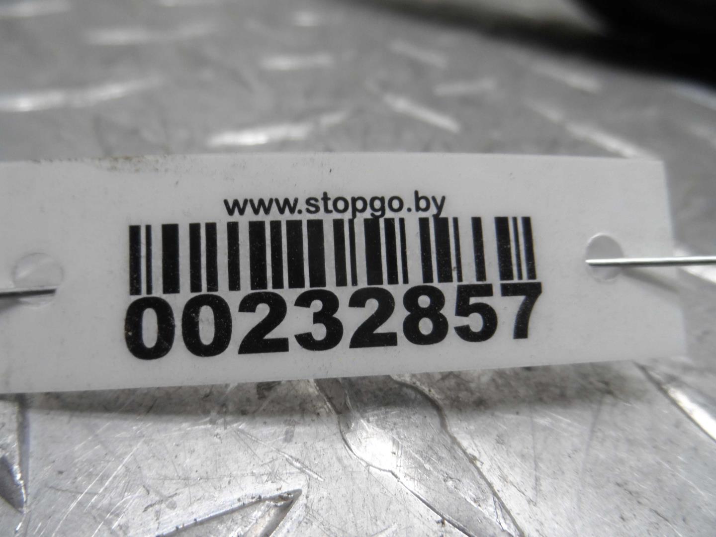 Зеркало заднего вида