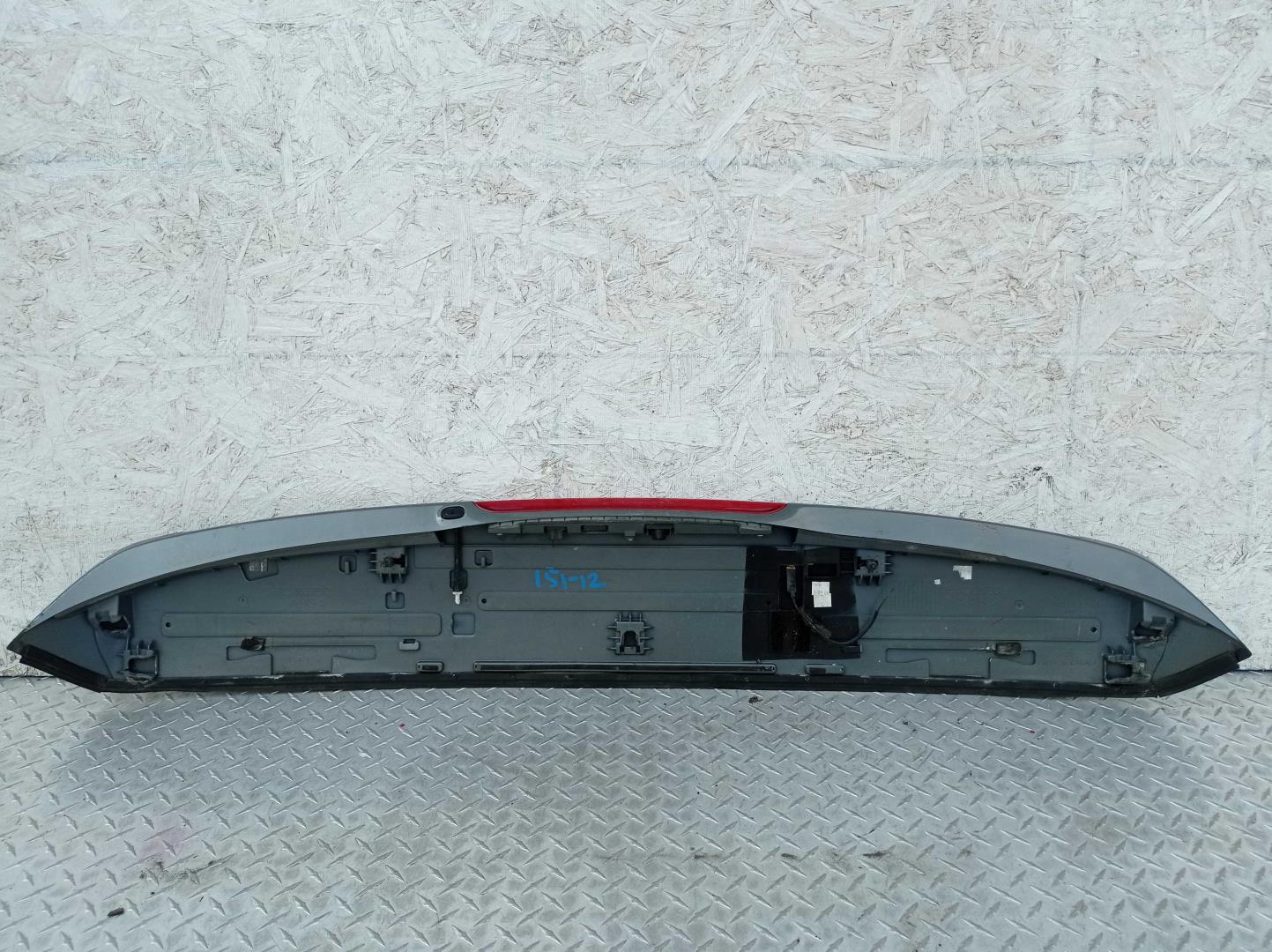 Спойлер (дефлектор) крышки багажника