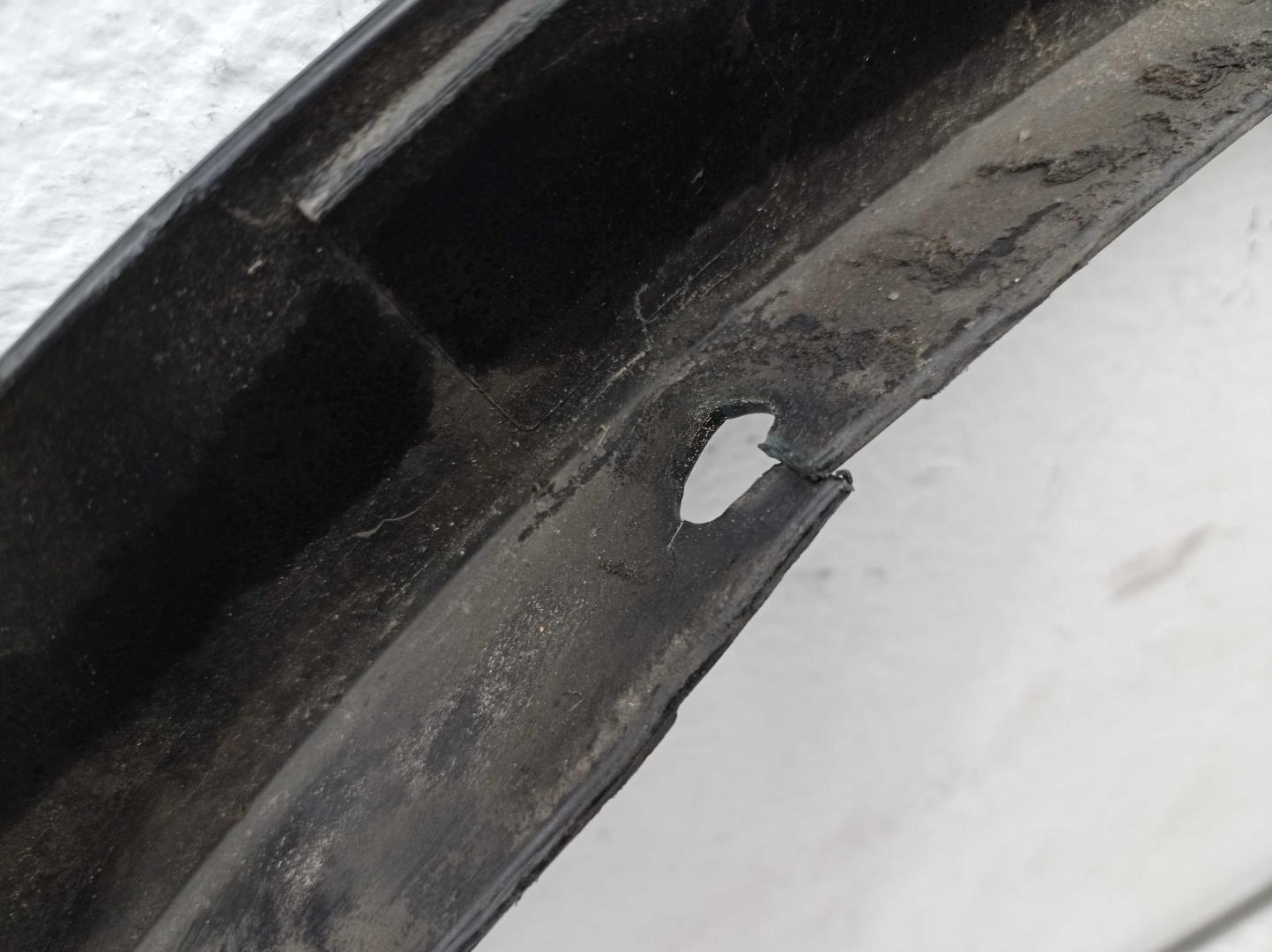 Накладка переднего крыла правого