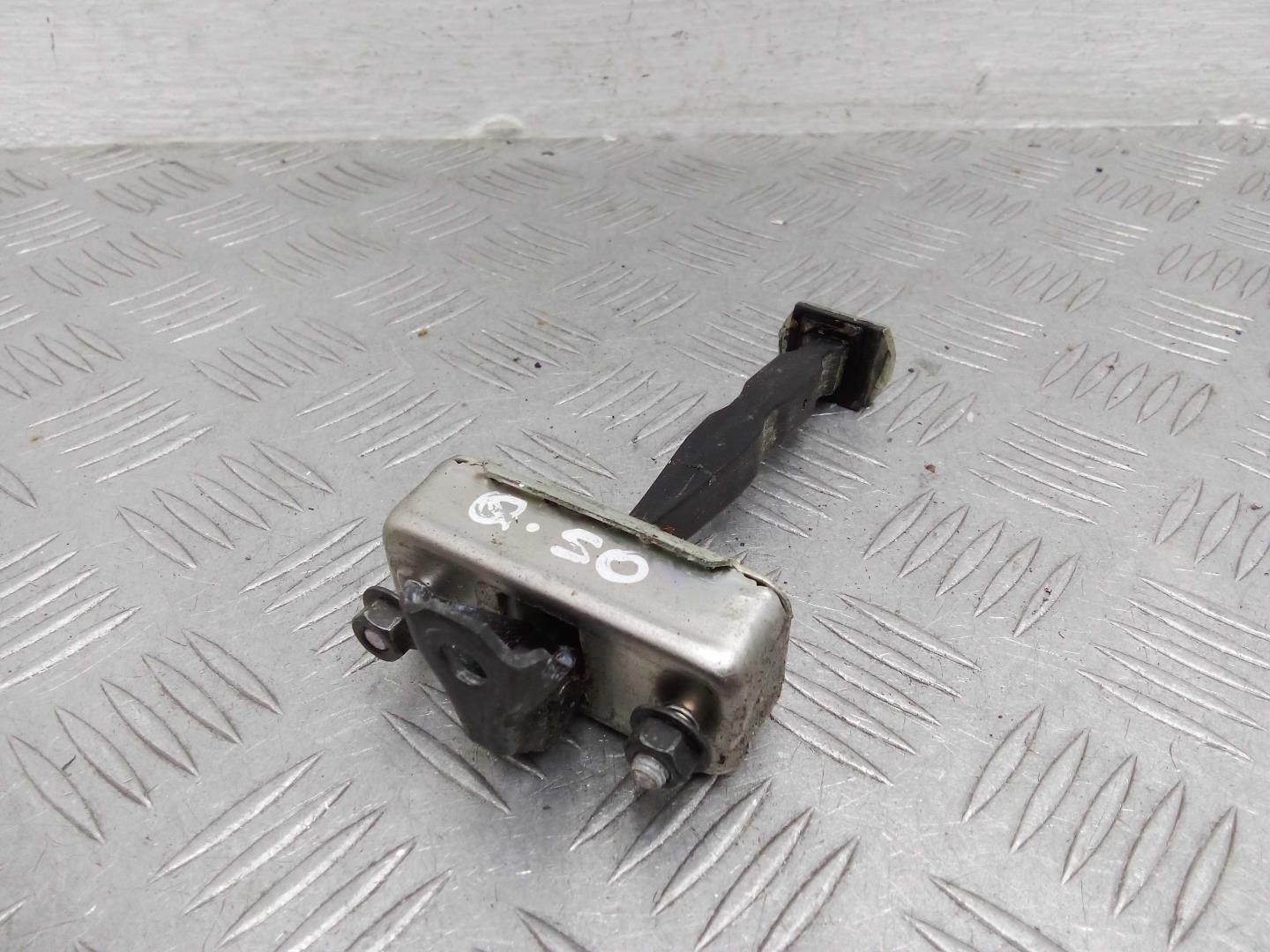 Ограничитель двери