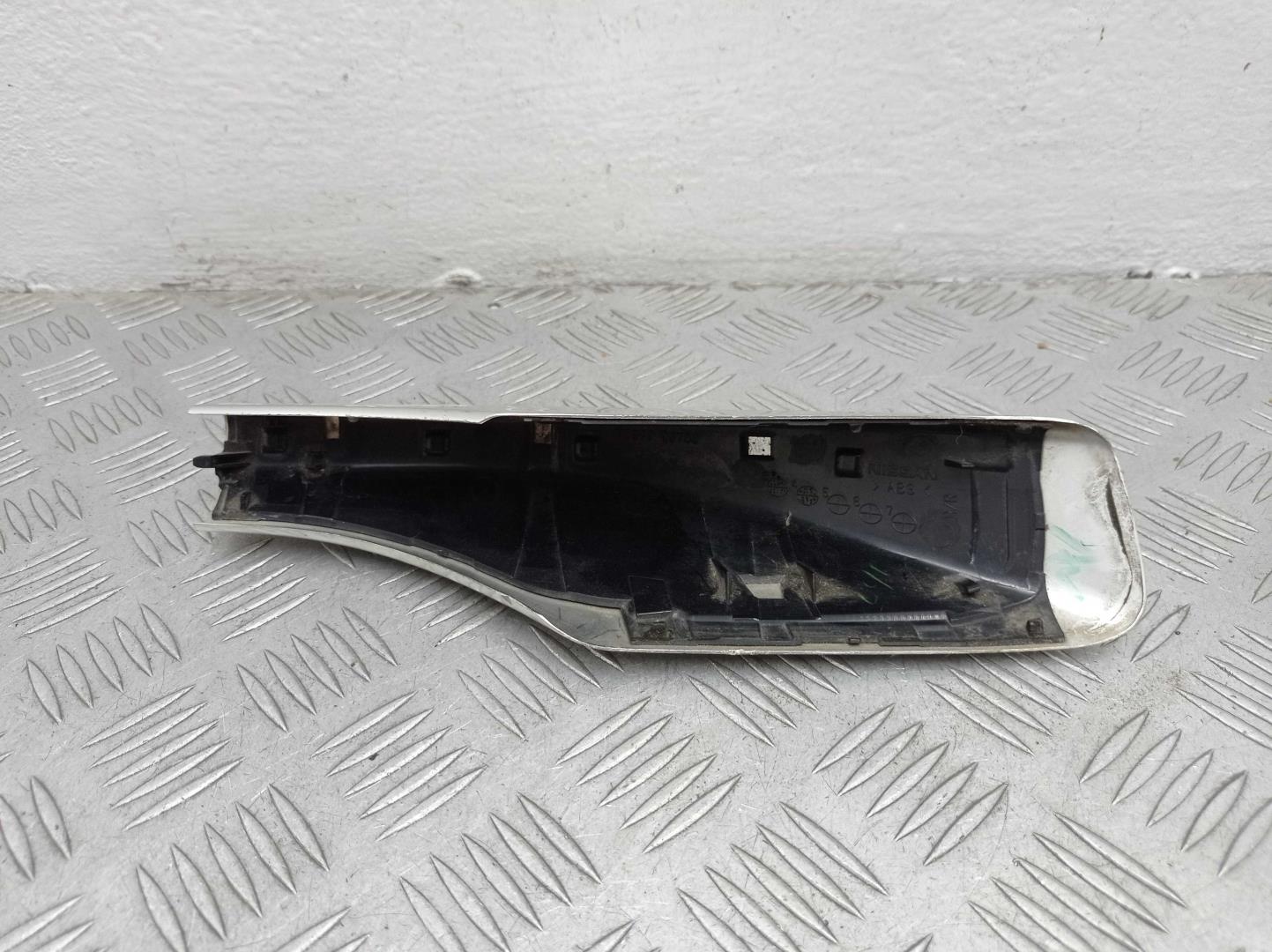 Рейлинги (релинг) к-кт (планки на крышу)