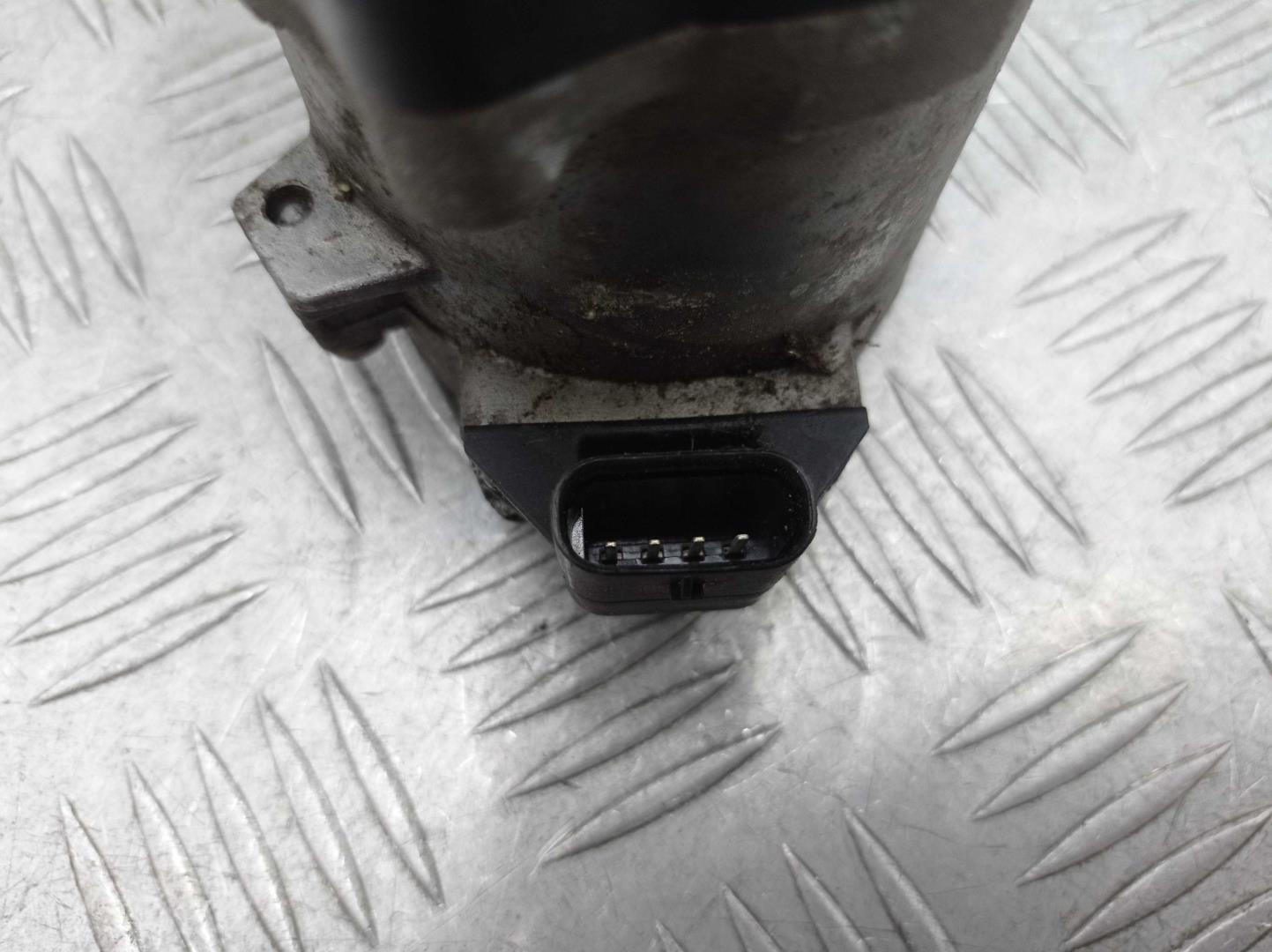 Насос электрический (доп.помпа)