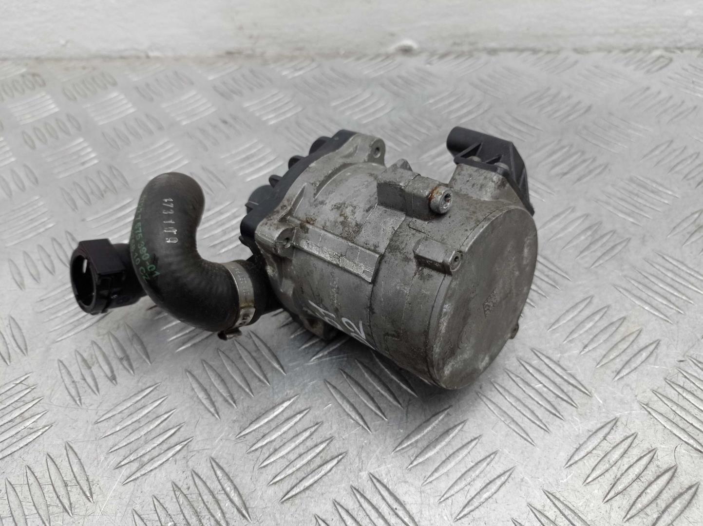 Насос электрический (доп.помпа)