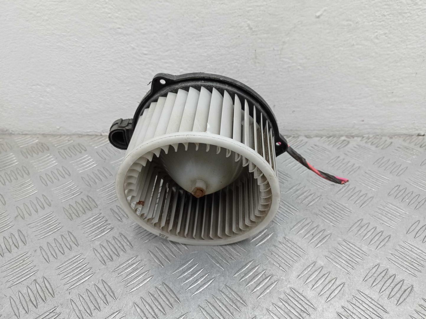 Моторчик печки