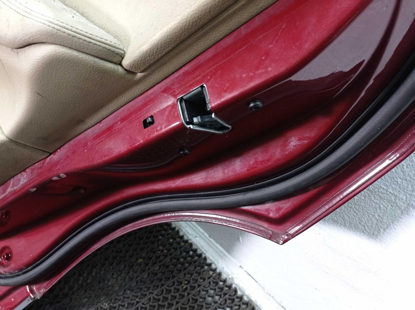 Дверь задняя правая