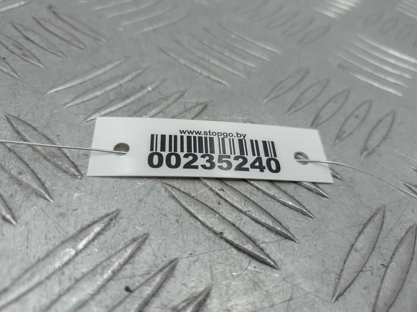 Фара противотуманная левая