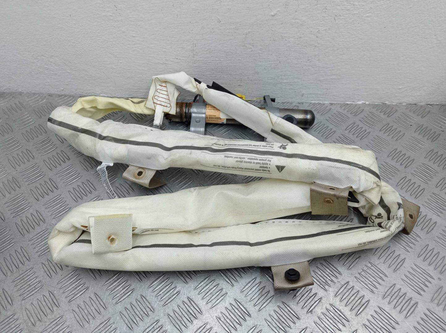 Подушка безопасности боковая (шторка)