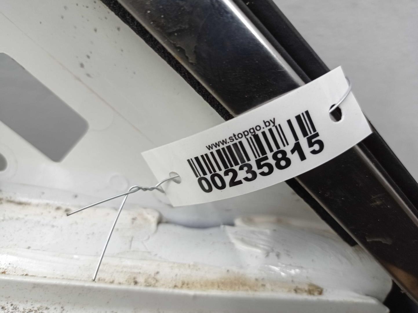 Замок двери передней правой