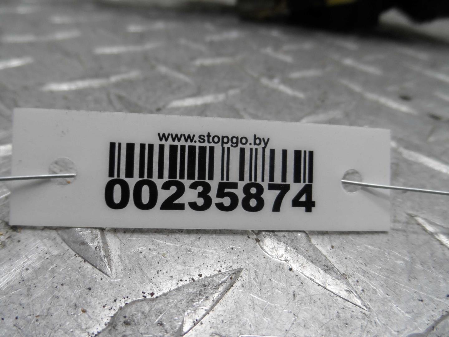 Замок двери задней правой