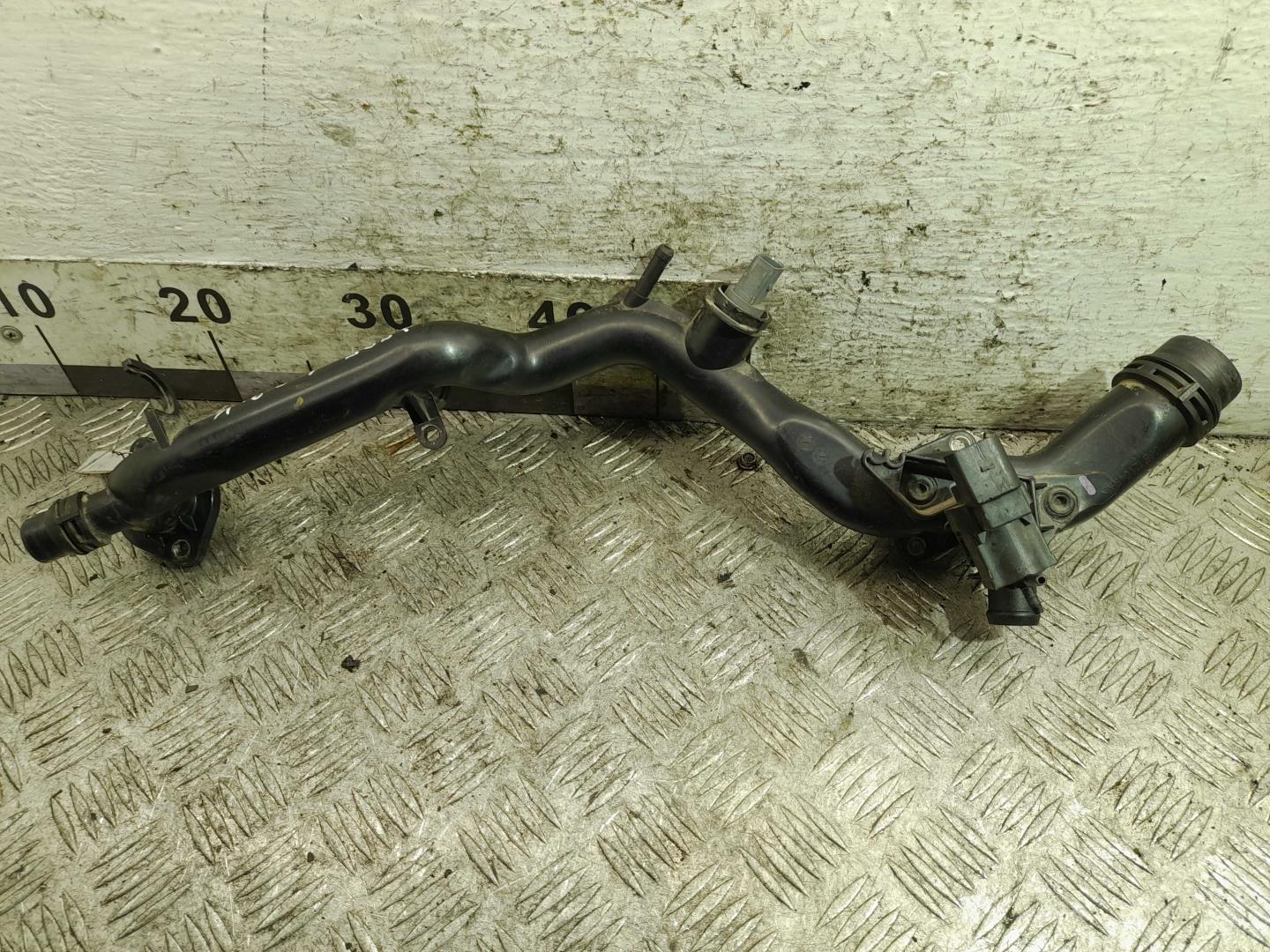 AP-0013858696 AP-0013858696