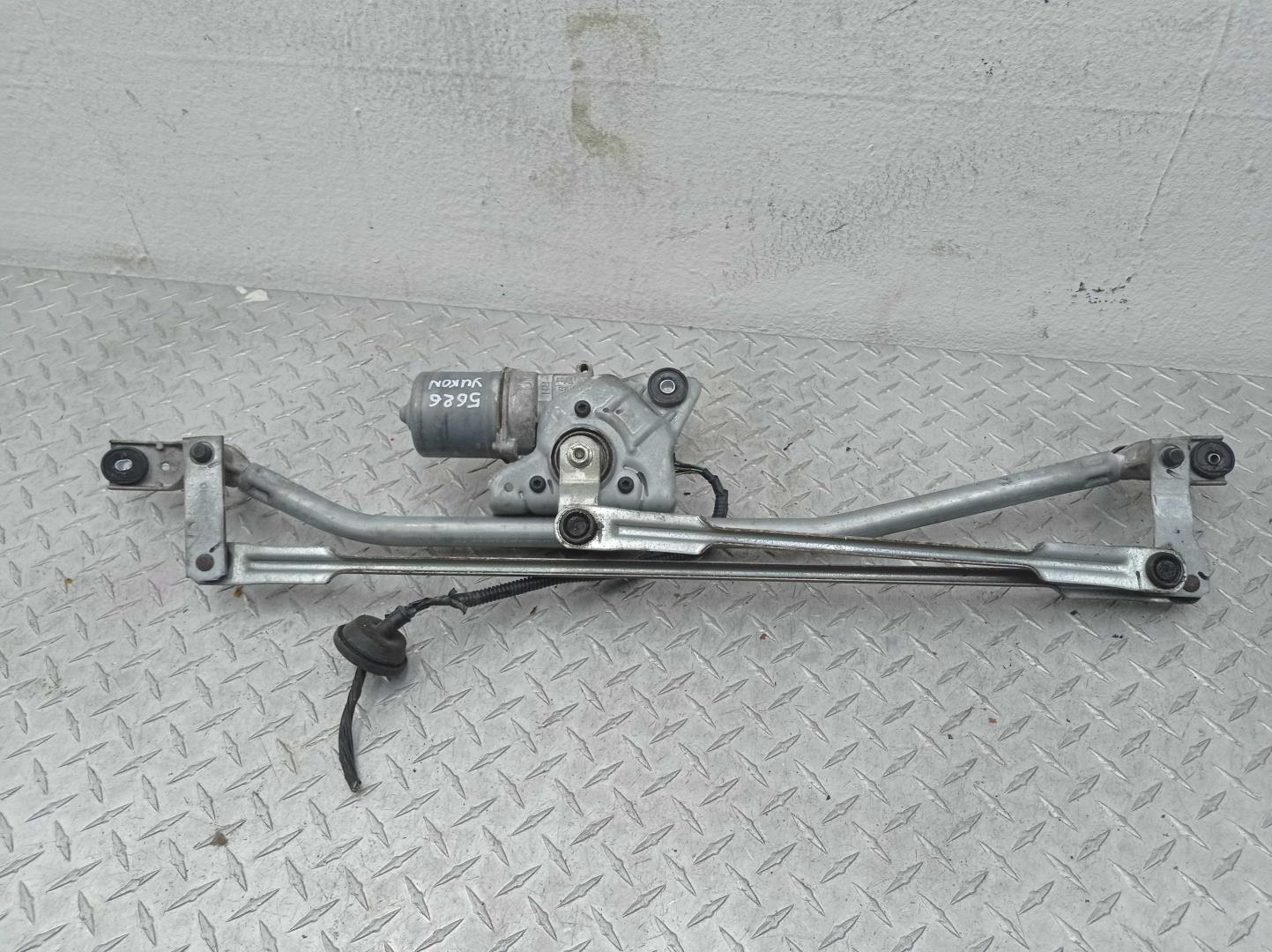 Трапеция стеклоочистителей