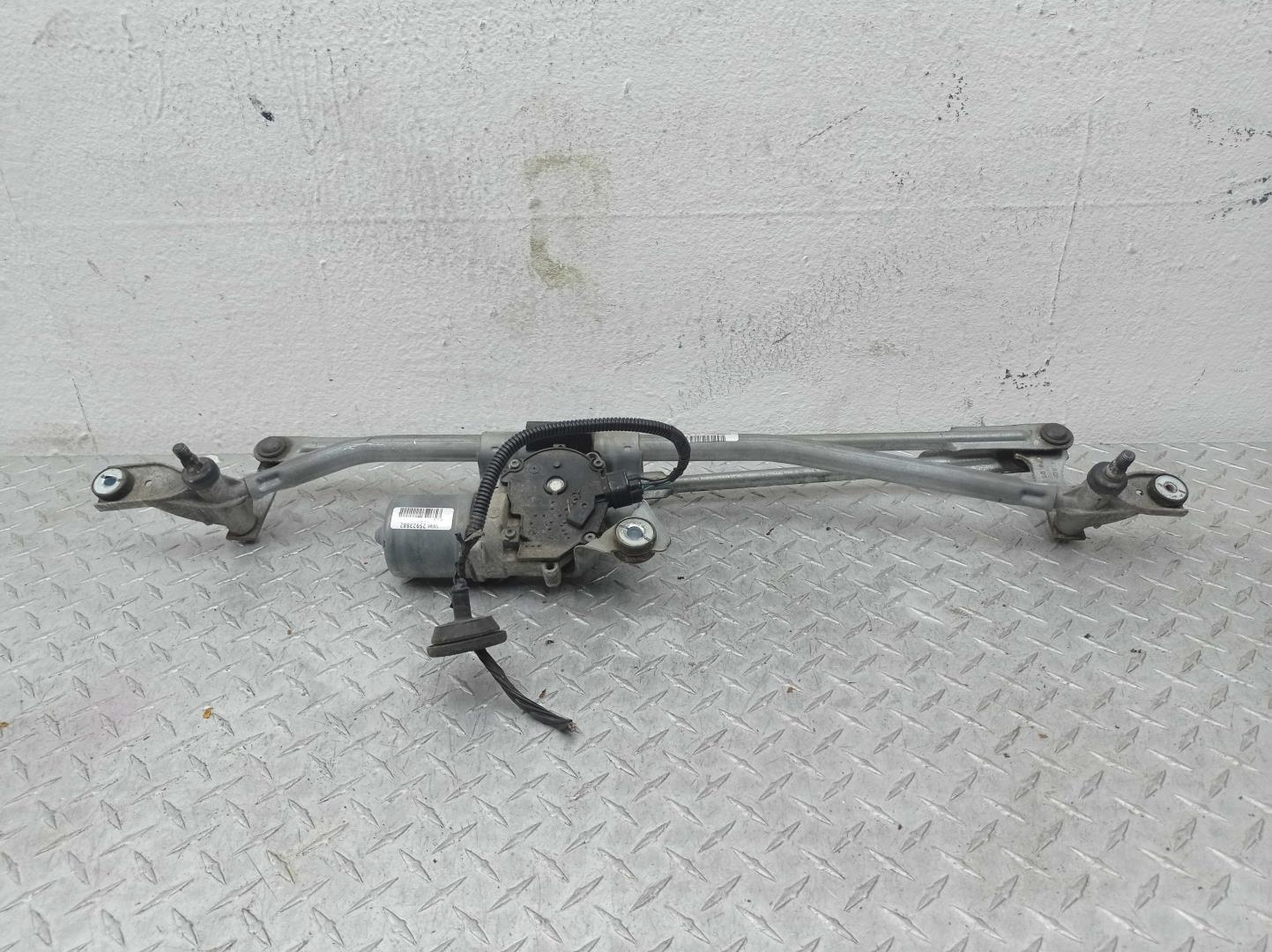 Трапеция стеклоочистителей