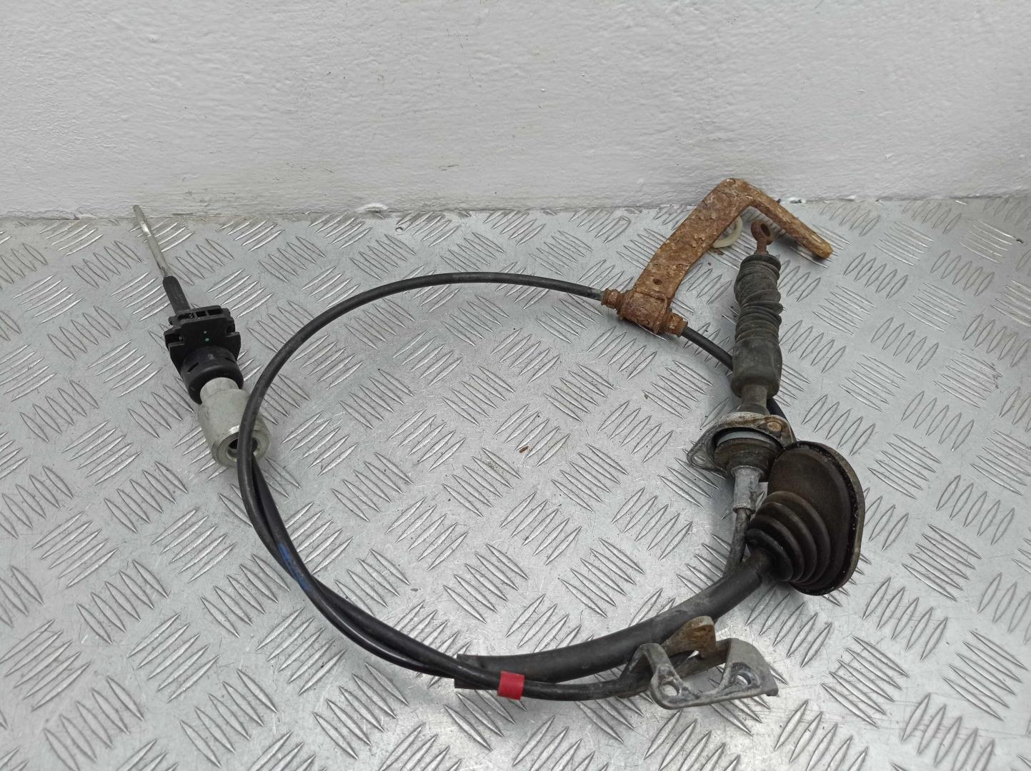 Трос КПП (выбора/переключения передач)