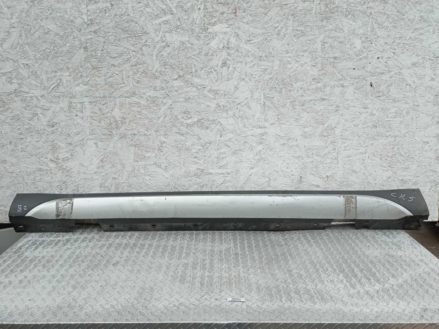 Накладка на порог (наружная)