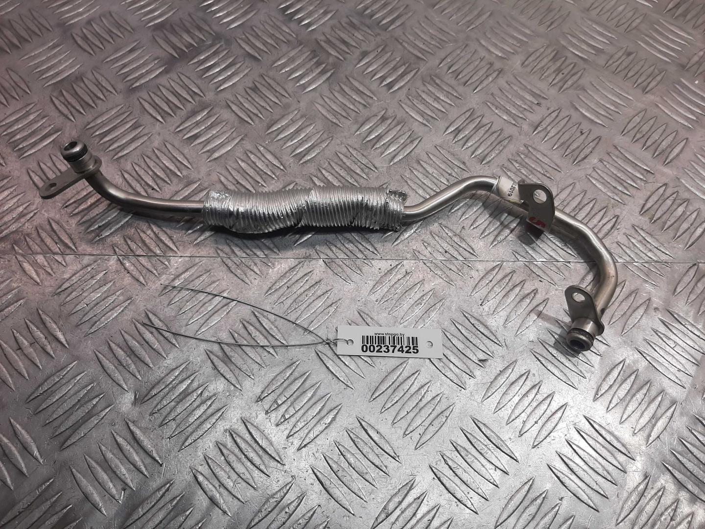 Трубка масляная