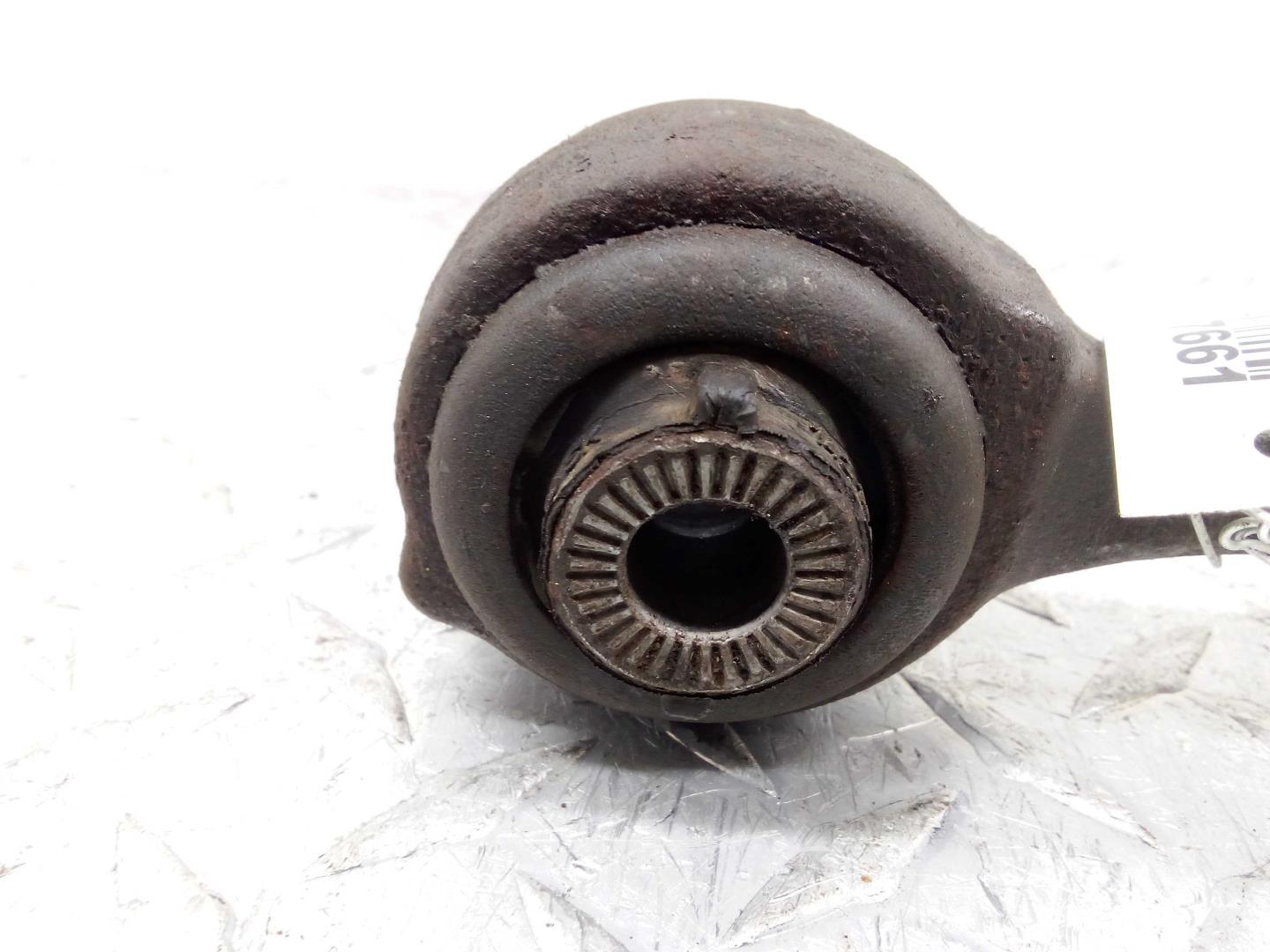 Рычаг передний нижний левый