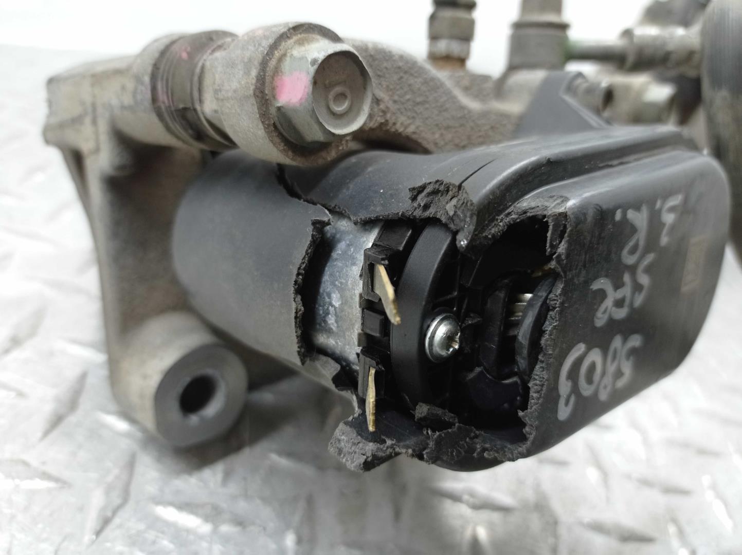 Суппорт задний правый