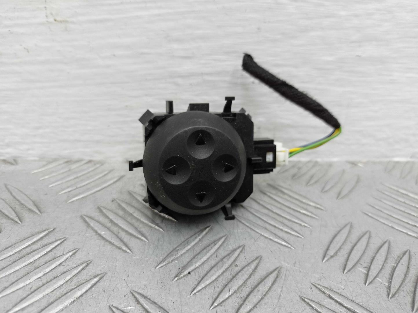 Переключатель регулировки сиденья