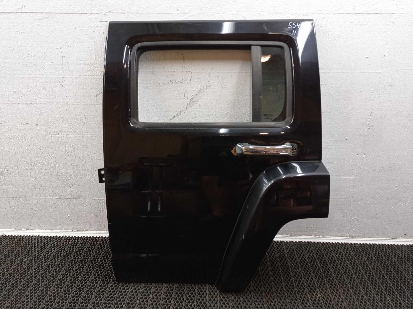 Дверь задняя левая