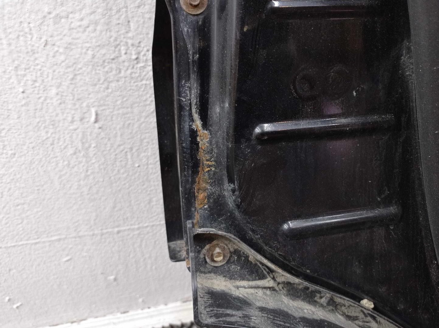 Дверь задняя левая