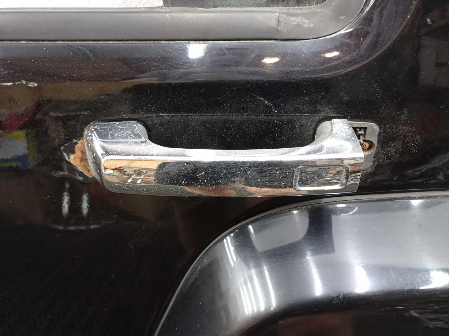 Дверь задняя левая