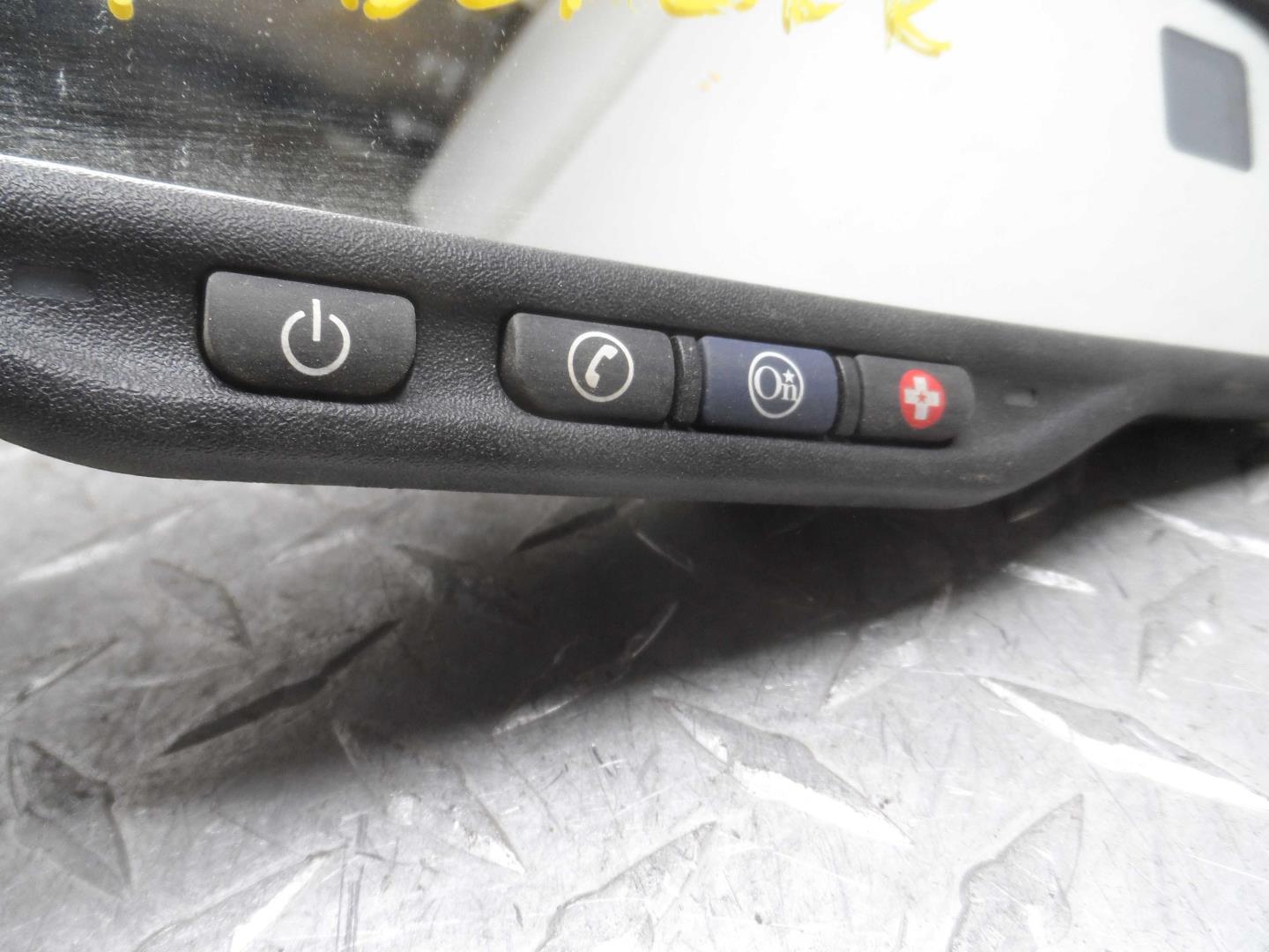 Зеркало заднего вида