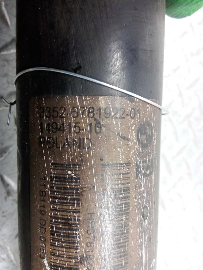 Амортизатор задний правый