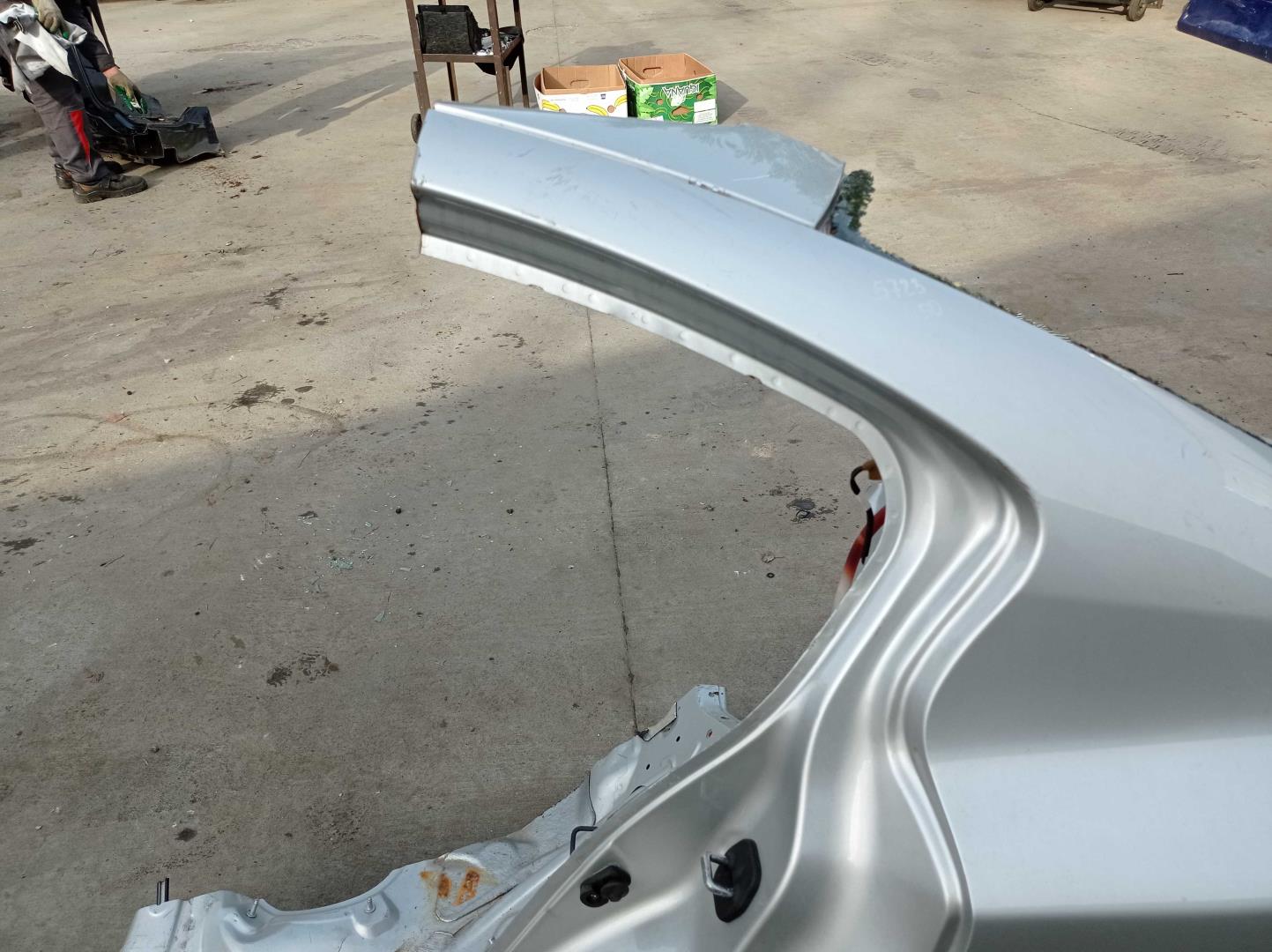 Крыло заднее левое